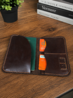 7 Amazing Benefits of a Premium Leather Passport Wallet for Every Traveler - Image 2